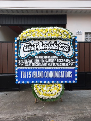 Papan Bunga Duka di Sukadamai